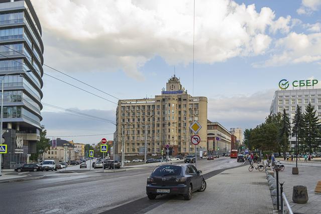 Varvarskaya Street